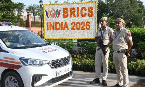 दिल्ली में 15 हजार पुलिसकर्मी तैनात