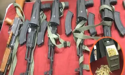 हथियार फैक्ट्री में सेंध AK 203 राइफलें चोरी होने से मचा हड़कंप हथियार फैक्ट्री में सेंध AK 203 राइफलें चोरी होने से मचा हड़कंप