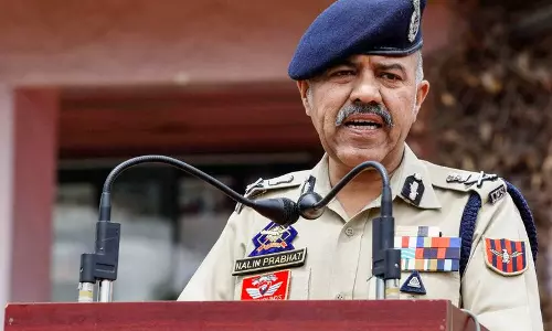 J&K के DGP ने जम्मू क्षेत्र में सीमा सुरक्षा ग्रिड का जायजा लिया