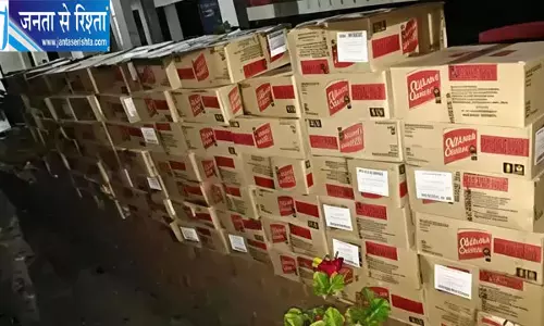 ट्रक के गुप्त तहखाने में छिपी मिली शराब दो कार्रवाइयों में करीब 1100 लीटर जब्त