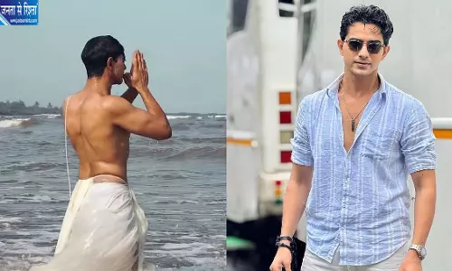 दो महीने बाद जमानत पर रिहा हुए रोहित चंदेल समुद्र में प्रार्थना करते शेयर की तस्वीर दो महीने बाद जमानत पर रिहा हुए रोहित चंदेल समुद्र में प्रार्थना करते शेयर की तस्वीर