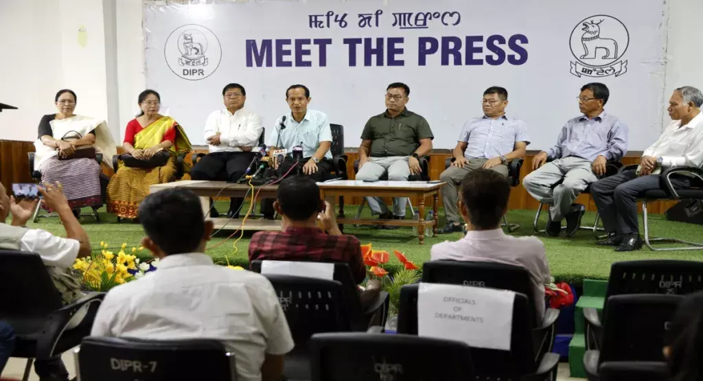 गायब गजट की खोज: मणिपुर सरकार ने शुरू की दस्तावेज़ बहाली परियोजना गायब गजट की खोज: मणिपुर सरकार ने शुरू की दस्तावेज़ बहाली परियोजना