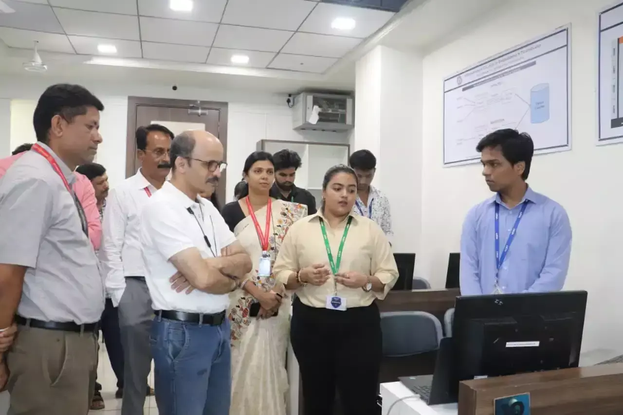 Mumbai: ‘प्रोडक्ट शोकेस 2026’ में छात्र प्रतिभाओं ने दिखाया दमखम