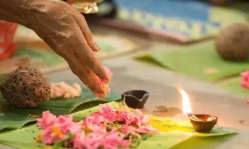 पितृ पक्ष: घर पर श्राद्ध की आसान और सही विधि