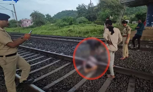 ट्रेन की चपेट में आया व्यक्ति, मौके पर दर्दनाक मौत