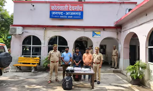 पर्दाफाश: नकली सोना दिखाकर लाखों की ठगी, महिला समेत तीन गिरफ्तार