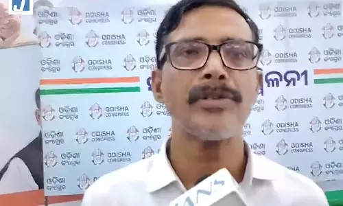 774 रूट मंजूर, सिर्फ 54 पर उड़ान! कांग्रेस ने सरकार को घेरा 774 रूट मंजूर, सिर्फ 54 पर उड़ान! कांग्रेस ने सरकार को घेरा