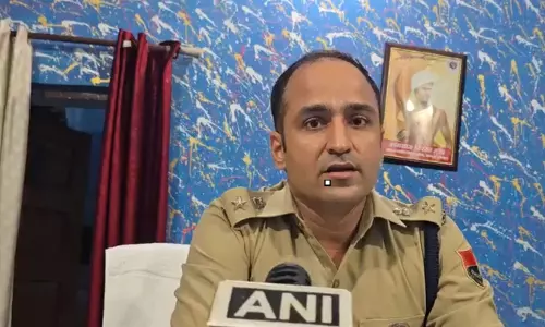 टाइगर रिजर्व रद्द करने की मांग पर प्रदर्शन, धौलपुर में हाईवे जाम और पथराव टाइगर रिजर्व रद्द करने की मांग पर प्रदर्शन, धौलपुर में हाईवे जाम और पथराव