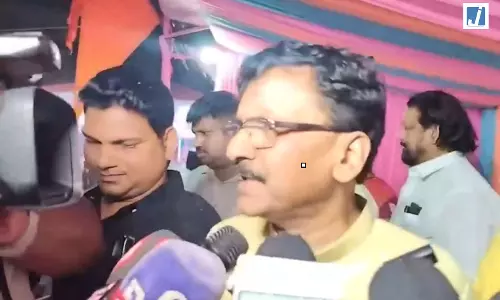 शिवसेना UBT पार्षद की पहल, MP फंड से संवरा देशपांडे मैदान