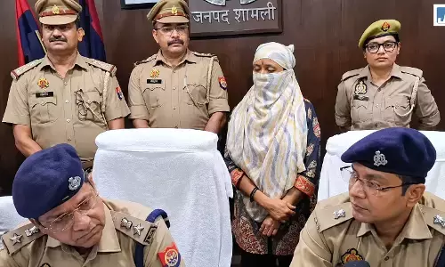 लॉरेंस बिश्नोई की पत्नी बताकर दी धमकी, हाथ पर गुदा रखा था गैंगस्टर का नाम