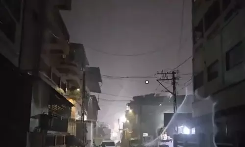 मानसून की मार! भरूच में जलभराव से लोगों की बढ़ी मुश्किलें