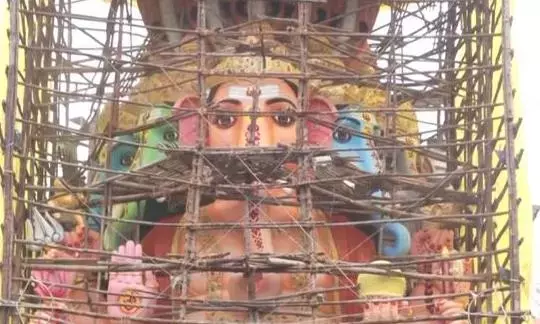 Telangana: गणेश चतुर्थी के लिए खैरताबाद गणेश प्रतिमा तैयार Telangana: गणेश चतुर्थी के लिए खैरताबाद गणेश प्रतिमा तैयार