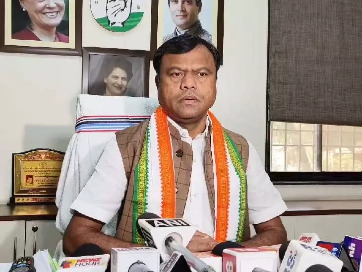 बीजेपी में जल्द मचेगी भगदड़, दीपक बैज ने दिया विवादित बयान बीजेपी में जल्द मचेगी भगदड़, दीपक बैज ने दिया विवादित बयान