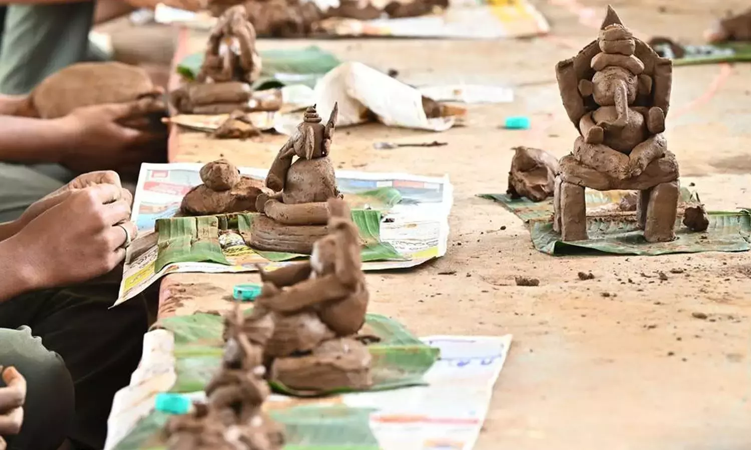 Andhra: ग्रीन गणेश वर्ल्ड बुक ऑफ़ रिकॉर्ड्स में शामिल हुए Andhra: ग्रीन गणेश वर्ल्ड बुक ऑफ़ रिकॉर्ड्स में शामिल हुए