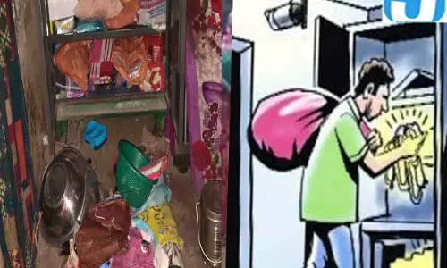 छत के रास्ते घर में घुसे चोर लाखों के जेवर और नकदी लेकर फरार