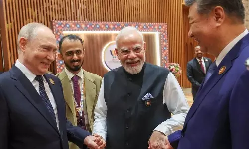 BRICS समिट में मोदी-शी-पुतिन की मुलाकात BRICS समिट में मोदी-शी-पुतिन की मुलाकात