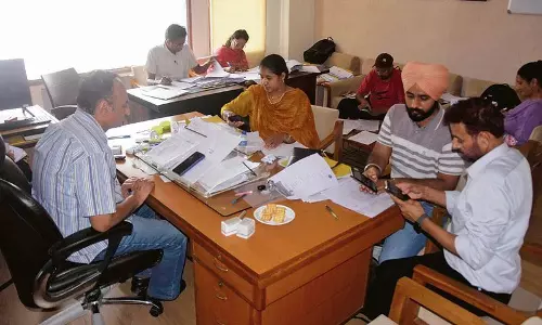 पारिवारिक विवाद भी महिलाओं के वोटर पंजीकरण में बाधा