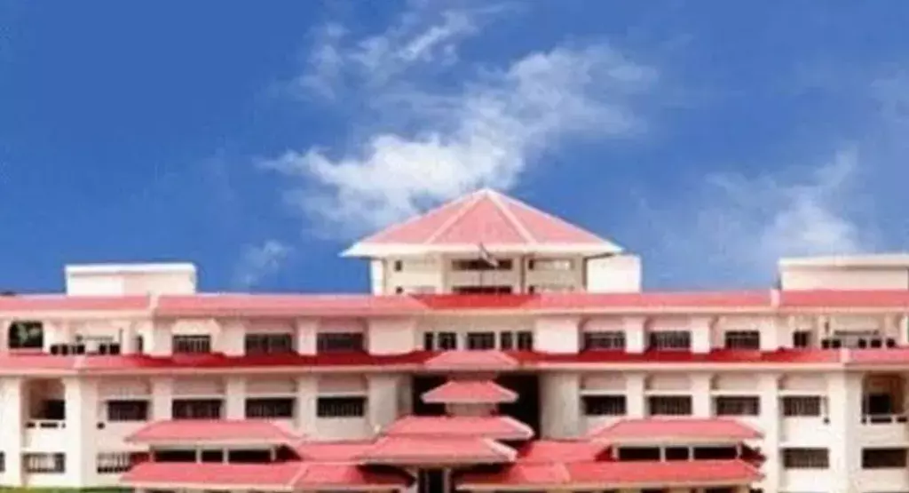 त्रिपुरा हाईकोर्ट का आदेश: 1,116 PGT पदों पर तुरंत भर्ती करें