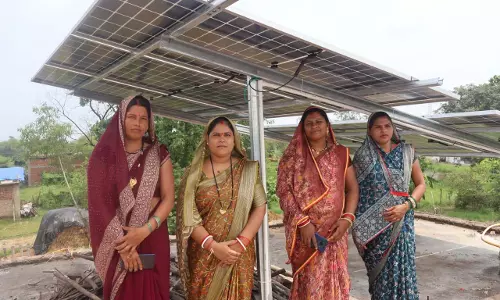 बिहान की सोलर दीदियों ने बढ़ाया आत्मनिर्भरता की ओर कदम