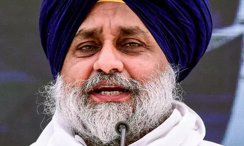 सुखबीर सिंह बादल ने 10 घंटे बिजली कटौती पर आप को घेरा