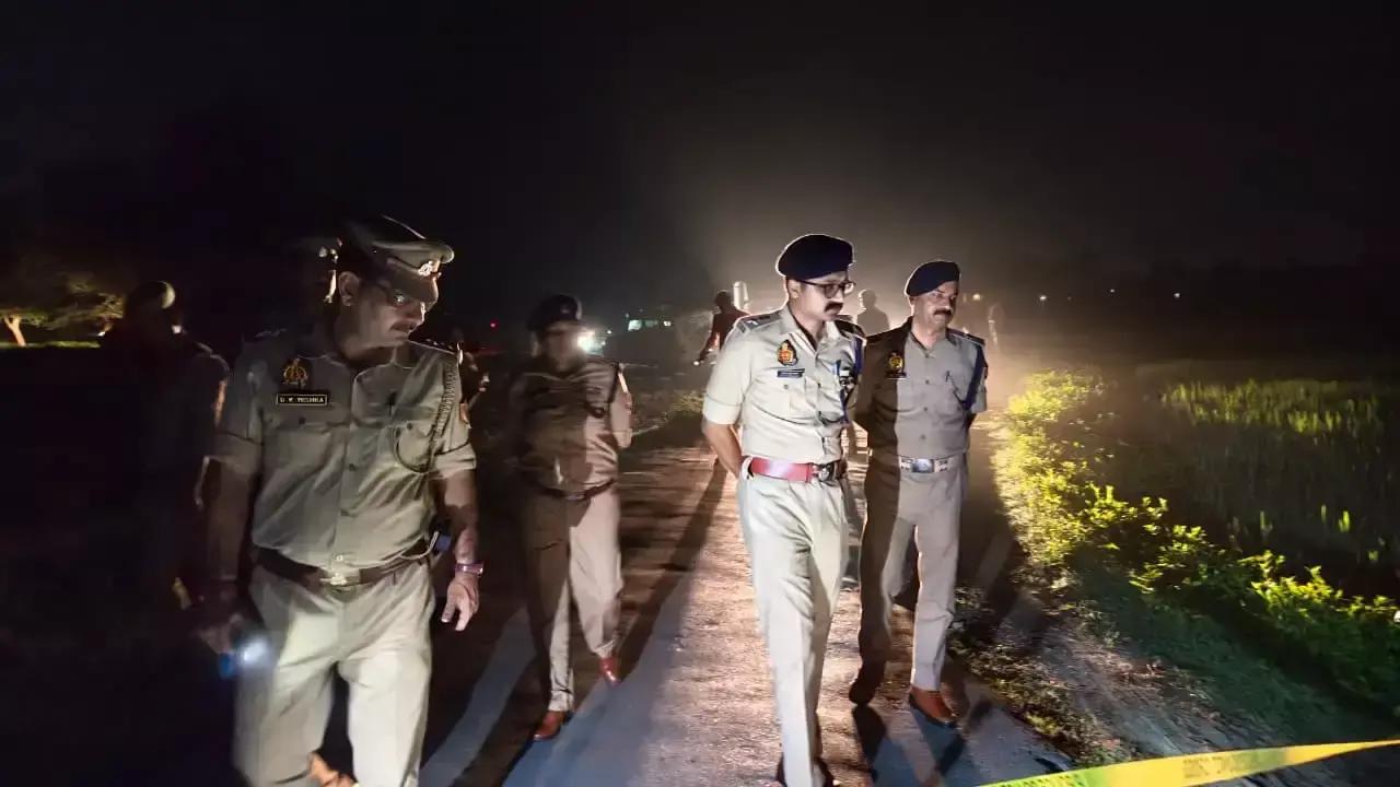 Deoria: देवरिया में पुलिस की कार्रवाई, दो आरोपी गिरफ्त में