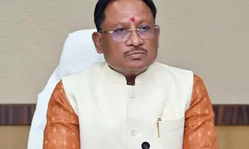 CM साय ने एकलव्य विद्यालय में छात्राओं से दुर्व्यवहार को लेकर कलेक्टर को दिए कार्रवाई के निर्देश CM साय ने एकलव्य विद्यालय में छात्राओं से दुर्व्यवहार को लेकर कलेक्टर को दिए कार्रवाई के निर्देश