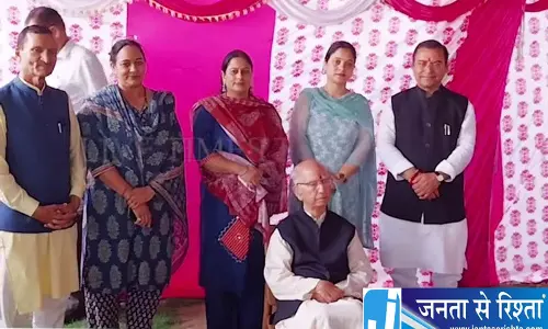 92 की उम्र में भी सेवा को समर्पित शांता कुमार 92 की उम्र में भी सेवा को समर्पित शांता कुमार