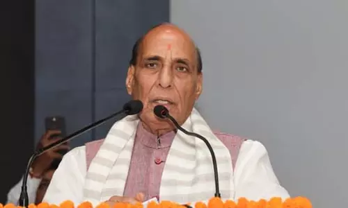 याद रखिए टूटने से बिखरेंगे, जुड़ने से निखरेंगे: रक्षा मंत्री राजनाथ सिंह