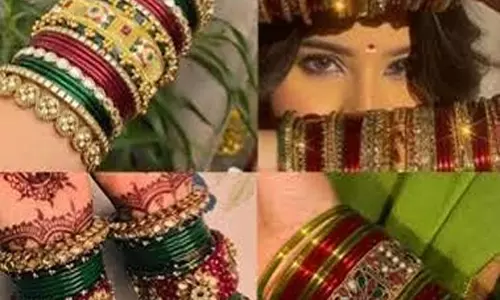 त्योहार पर बढ़ाएं खूबसूरती साड़ी के साथ ये चूड़ी कॉम्बिनेशन करें ट्राई