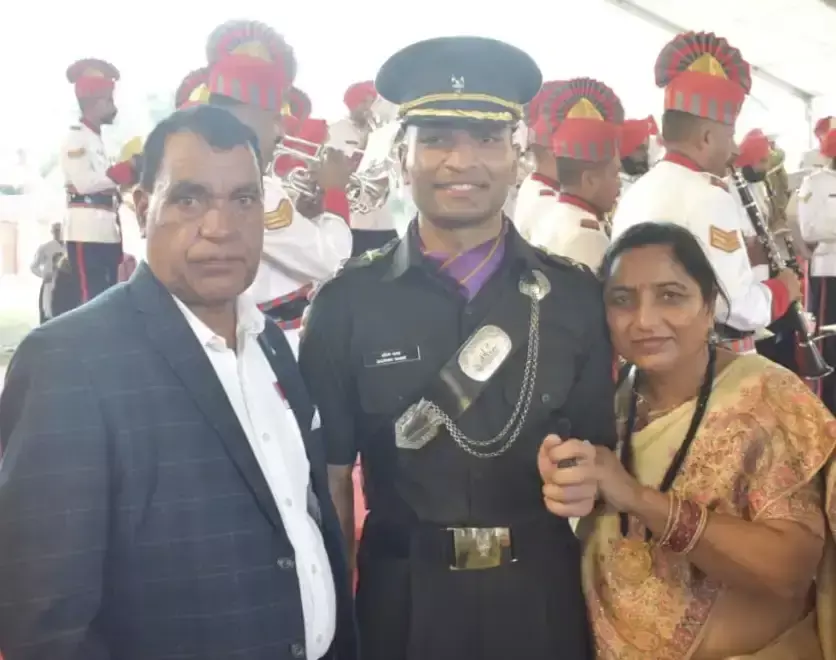 New Tehri: लेफ्टिनेंट सौरभ रावत के गांव पहुंचने पर हुआ भव्य स्वागत