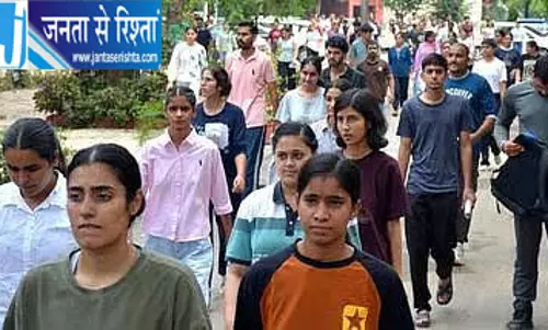 कुछ सेकंड की देरी पड़ी भारी, NDA-CDS परीक्षा केंद्र में नहीं मिला प्रवेश कुछ सेकंड की देरी पड़ी भारी, NDA-CDS परीक्षा केंद्र में नहीं मिला प्रवेश