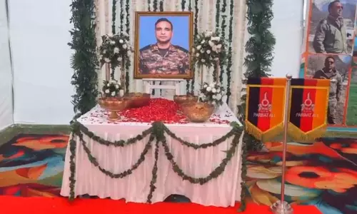 पुष्पचक्र से चिनार तक, ऑपरेशन गडोल की बरसी पर शहीदों को श्रद्धांजलि