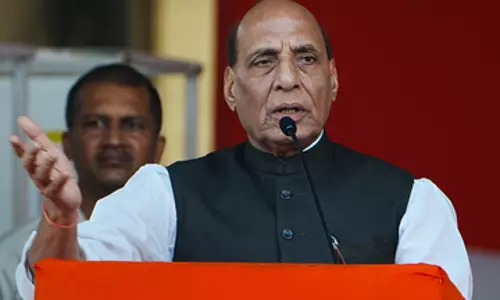 राजनाथ सिंह ने गिनाईं यूपी की उपलब्धियां, बोले- गांव से शहर तक चमक रही सड़कें