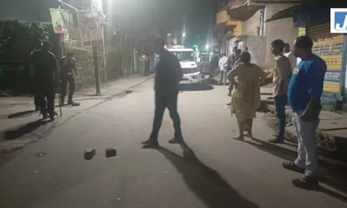 डोरंडा में अपराधियों ने फायरिंग कर फैलाई दहशत, पुलिस कर रही छापेमारी डोरंडा में अपराधियों ने फायरिंग कर फैलाई दहशत, पुलिस कर रही छापेमारी