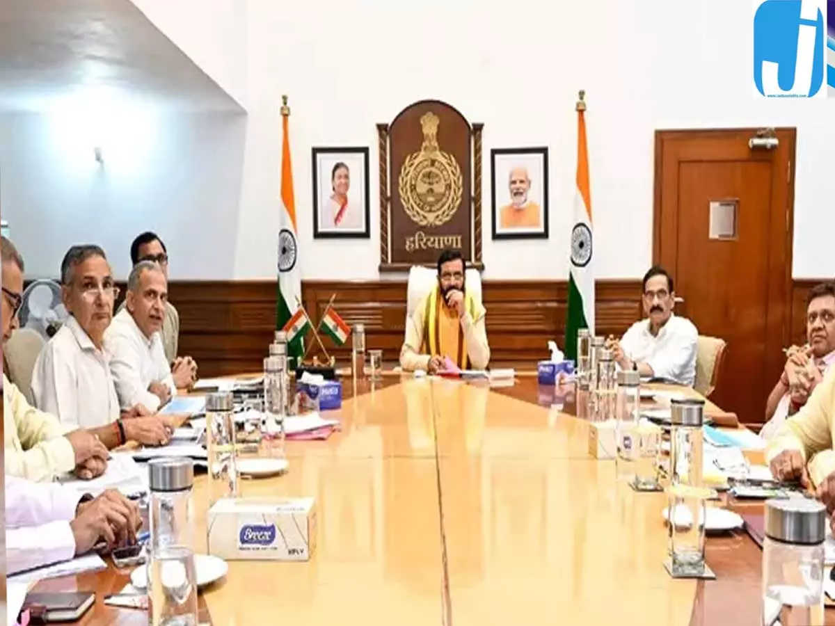 13 हजार सफाईकर्मियों के आंदोलन पर लगा ब्रेक 36 दिन बाद मिली राहत 13 हजार सफाईकर्मियों के आंदोलन पर लगा ब्रेक 36 दिन बाद मिली राहत