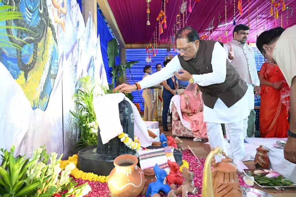 आज बेमेतरा पहुंचेंगे CM साय, शिक्षक सम्मान समारोह में भी होंगे शामिल आज बेमेतरा पहुंचेंगे CM साय, शिक्षक सम्मान समारोह में भी होंगे शामिल