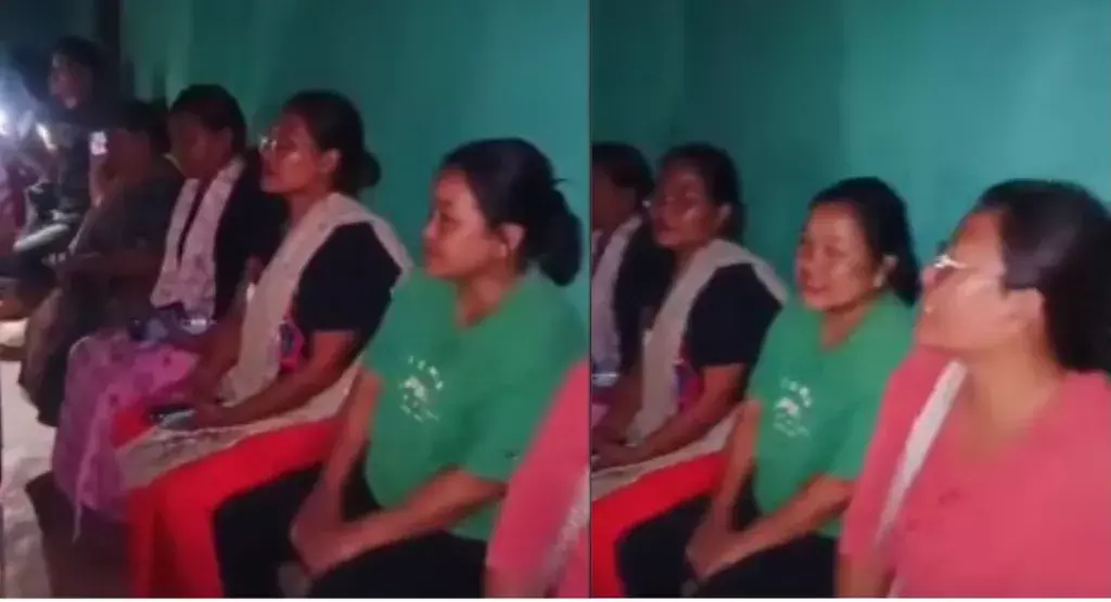 मणिपुर: 5 नागा महिलाओं की रिहाई, JTCM ने NH-37 से हटाया शटडाउन मणिपुर: 5 नागा महिलाओं की रिहाई, JTCM ने NH-37 से हटाया शटडाउन
