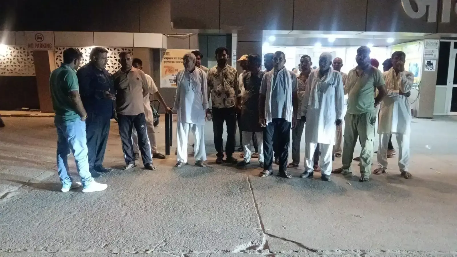 Jind: सरपंच से रुपये मांगने पर डायल 112 पुलिसकर्मियों पर कार्रवाई Jind: सरपंच से रुपये मांगने पर डायल 112 पुलिसकर्मियों पर कार्रवाई
