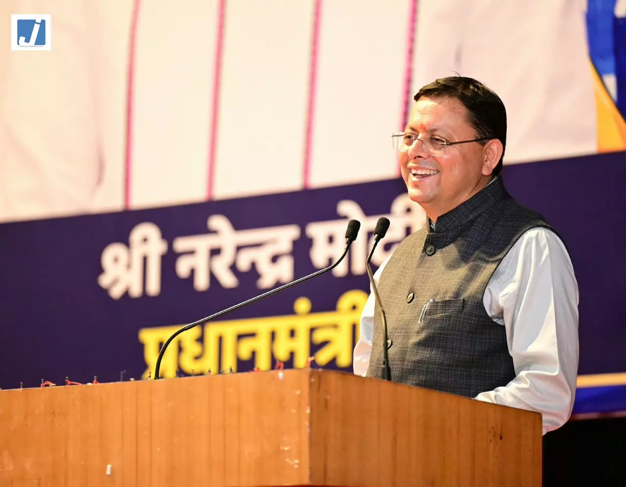 सीएम धामी के कुशल यात्रा प्रबंधन ने चारधाम यात्रा को दी नई गति सीएम धामी के कुशल यात्रा प्रबंधन ने चारधाम यात्रा को दी नई गति