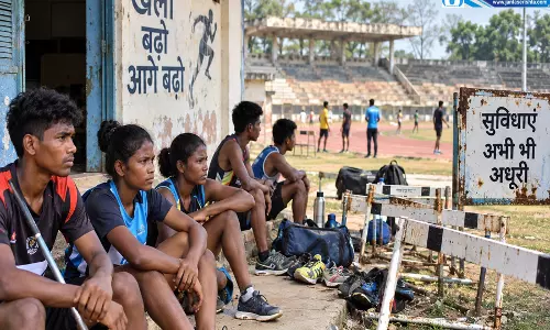 खिलाड़ियों को खेल परिसर में नहीं मिल रही सुविधाएं, जांच के आदेश खिलाड़ियों को खेल परिसर में नहीं मिल रही सुविधाएं, जांच के आदेश