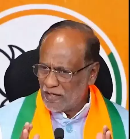 Telangana: लक्ष्मण ने ऑपरेशन पोलो के शहीदों को श्रद्धांजलि दी