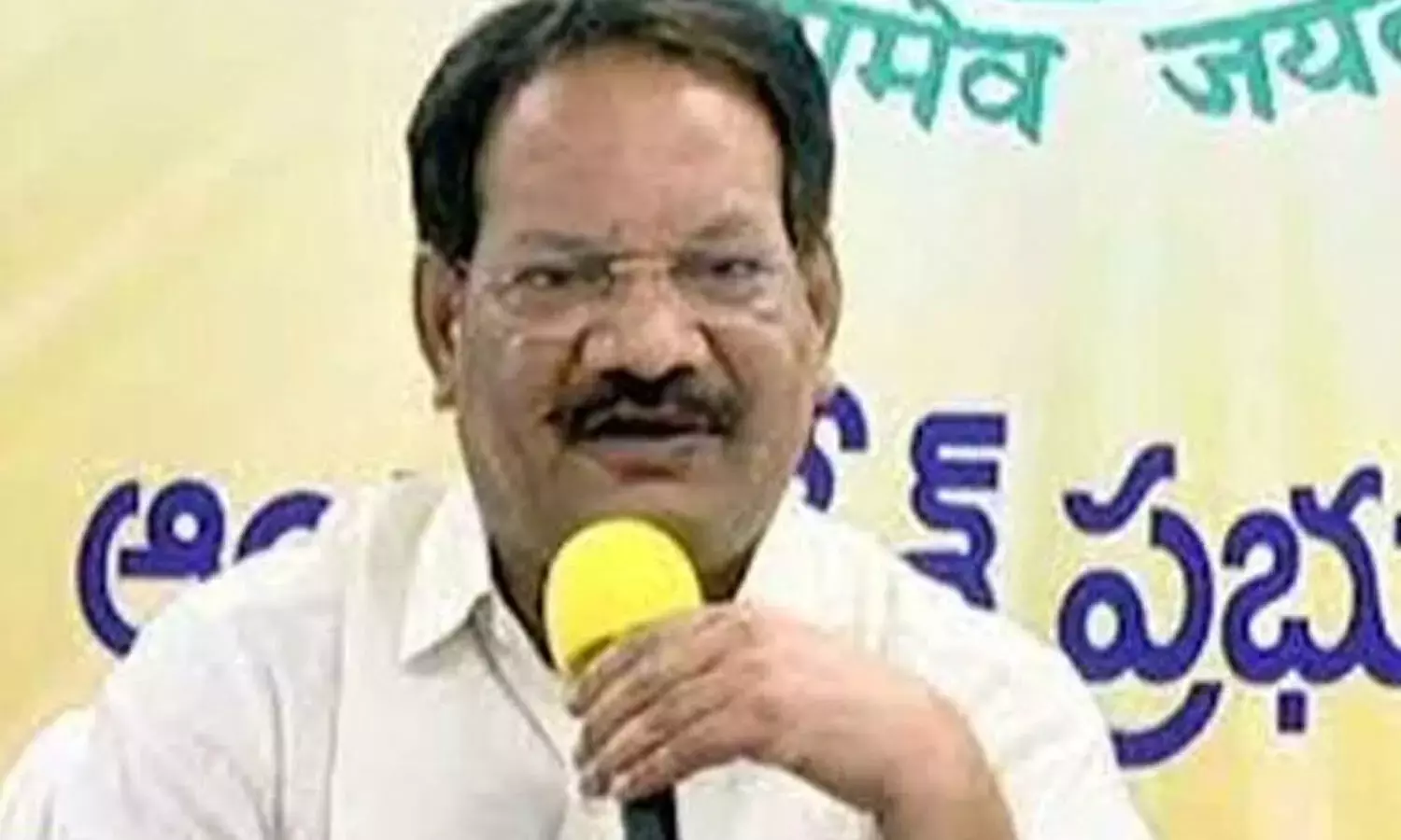 Andhra: CMRF के चेक बांटे गए