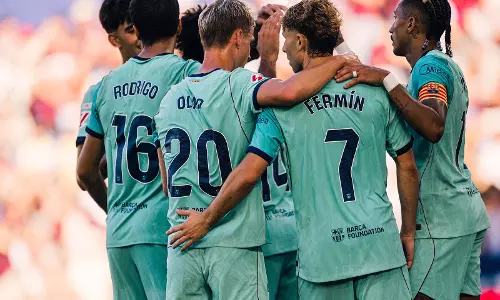 Barcelona ने लेवांटे को 4-2 से हराकर ला लीगा में अपनी शानदार शुरुआत बरकरार रखी Barcelona ने लेवांटे को 4-2 से हराकर ला लीगा में अपनी शानदार शुरुआत बरकरार रखी