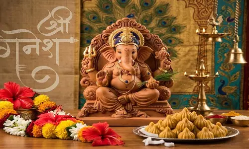 गणेश चतुर्थी आज 2 घंटे 15 मिनट का शुभ मुहूर्त जानें स्थापना विधि गणेश चतुर्थी आज 2 घंटे 15 मिनट का शुभ मुहूर्त जानें स्थापना विधि