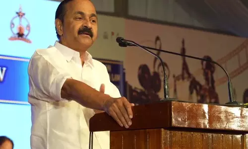 वायरल Deepfake ने चौंकाया CM सतीशन बोले क्या AI से निपटने को तैयार हैं हमारे कानून वायरल Deepfake ने चौंकाया CM सतीशन बोले क्या AI से निपटने को तैयार हैं हमारे कानून