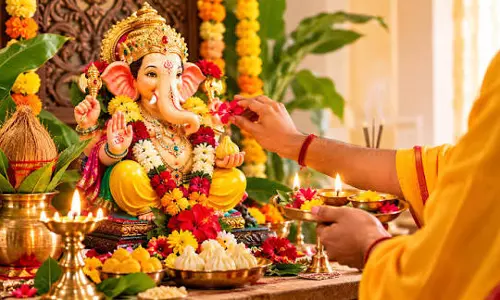 गणेश चतुर्थी पर विराजेंगे बप्पा जानें स्थापना से आरती तक पूरी विधि