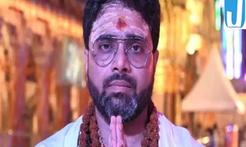 काशी विश्वनाथ मंदिर के CEO विश्व भूषण मिश्र का तबादला मिली नई जिम्मेदारी