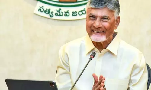 ब्रिक्स की सफलतापूर्वक मेजबानी के लिए मुख्यमंत्री चंद्रबाबू नायडू ने पीएम मोदी की सराहना की ब्रिक्स की सफलतापूर्वक मेजबानी के लिए मुख्यमंत्री चंद्रबाबू नायडू ने पीएम मोदी की सराहना की