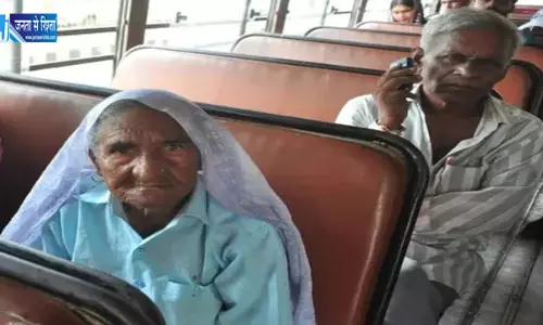 मुफ्त सफर से बुजुर्ग महिलाओं को बड़ी राहत मुफ्त सफर से बुजुर्ग महिलाओं को बड़ी राहत
