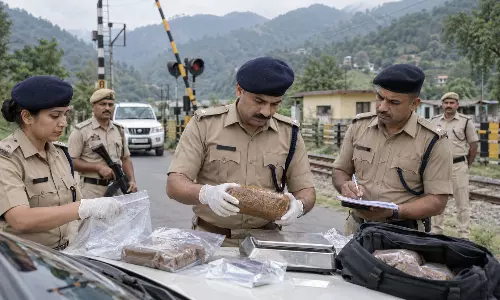बैजनाथ में 1.813 किलो चरस बरामद छह युवक गिरफ्तार किशोर पर भी कार्रवाई